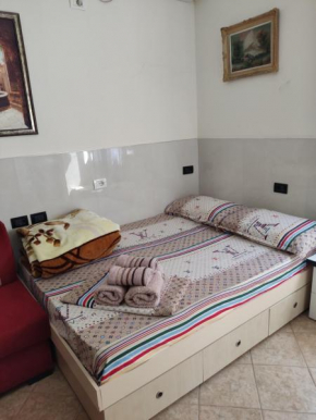 Tiny apartment for couples